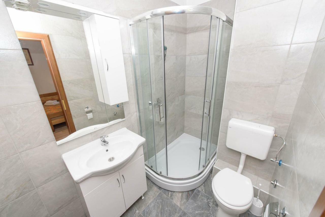 Luxury Rooms Ivana Kastela Exterior photo